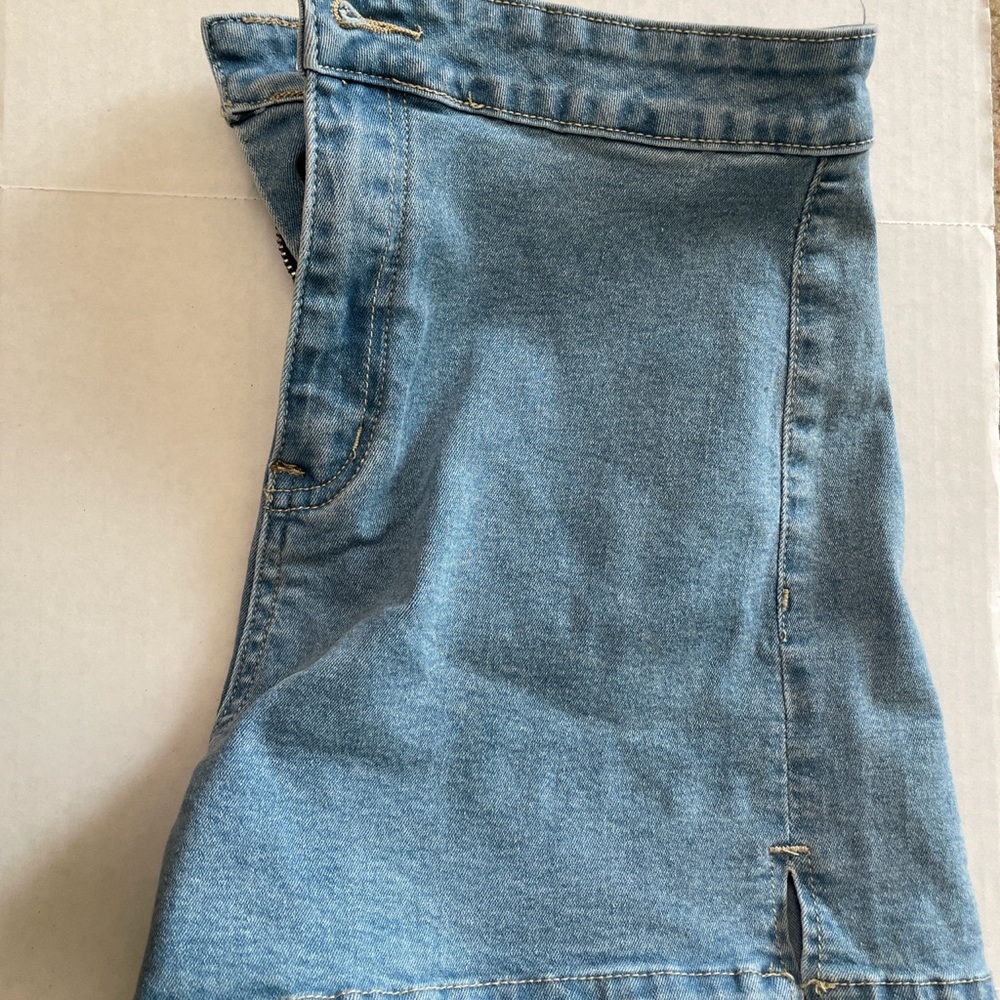 Shein blue short